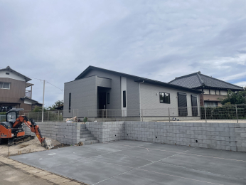 ��J�s��؍�̐V�z��ˌ���