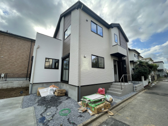 �D���s�c����1���ڂ̐V�z��ˌ���