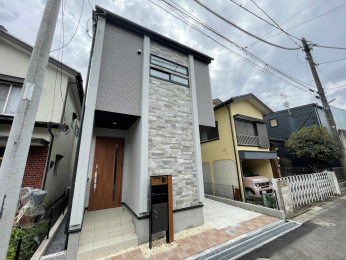 �D���s�K�u��1���ڂ̐V�z��ˌ���