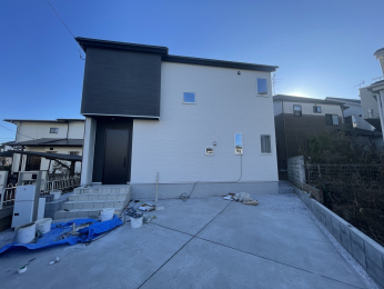 ��c�s�ܖؐV���̐V�z��ˌ���