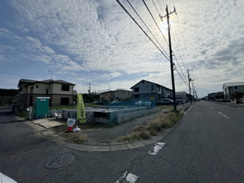 �䑷�q�s��R�̐V�z��ˌ���