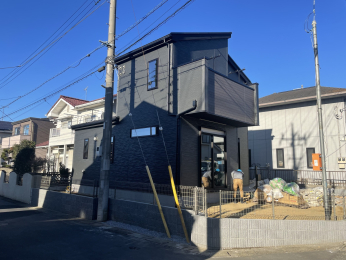 ��c�s����̐V�z��ˌ���