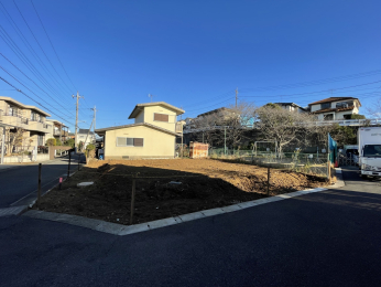 ���s����8���ڂ̐V�z��ˌ���