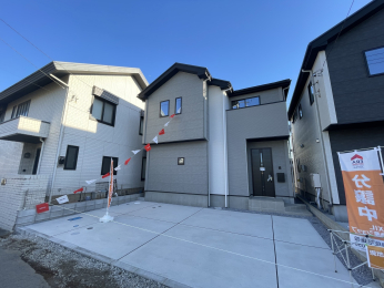 ��c�s�{��̐V�z��ˌ���